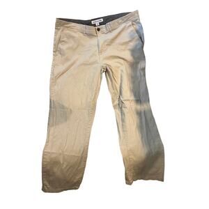 Amazon Essentials Straight White/Cream Jeans, Men's 40x32